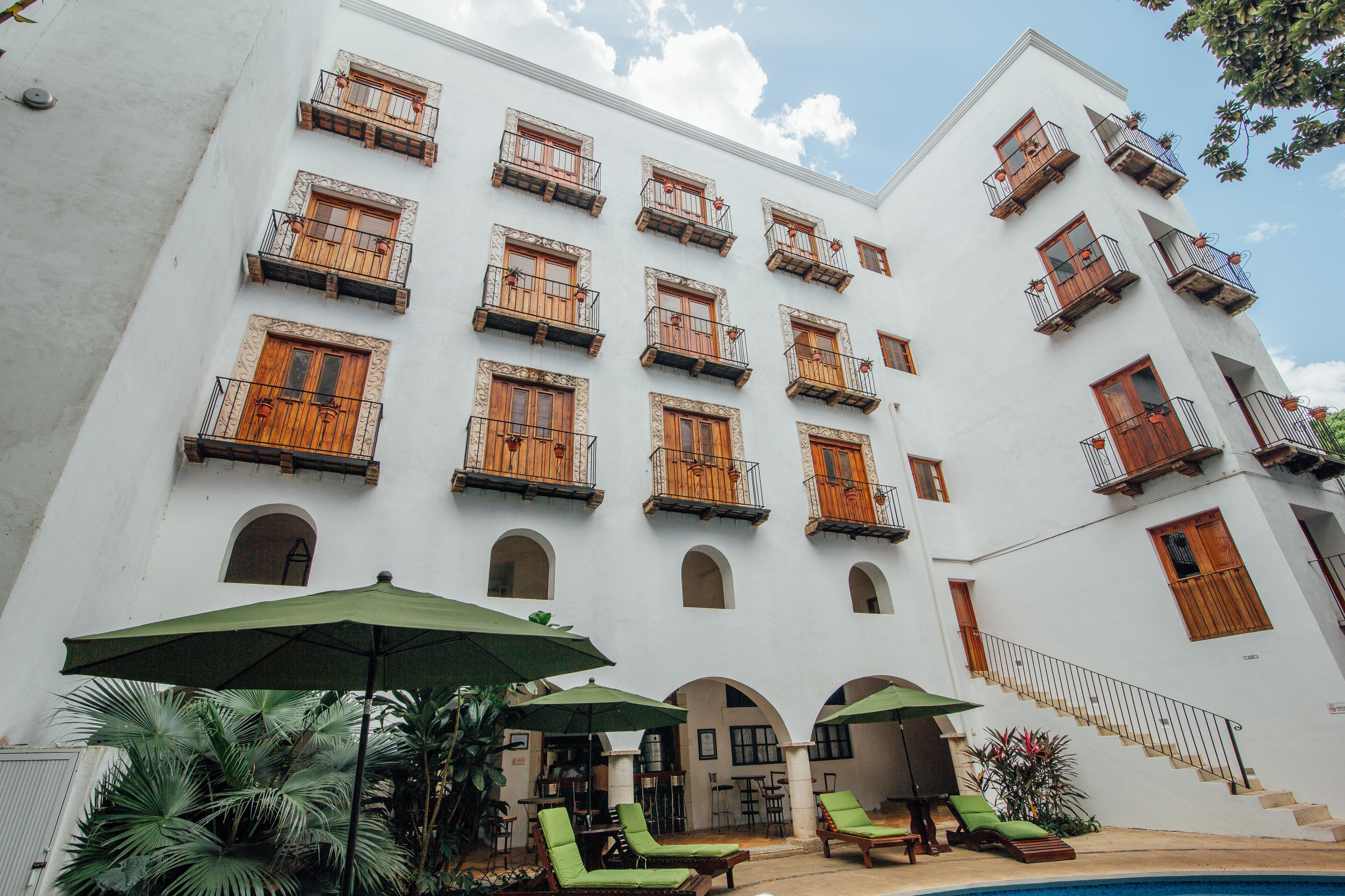 Hotel Meson Del Marques Valladolid  Kültér fotó